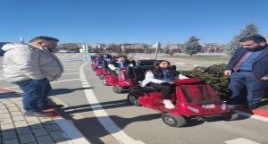Yeşilyurt belediyesi çocuk trafik eğitim parkına gezi düzenlendi